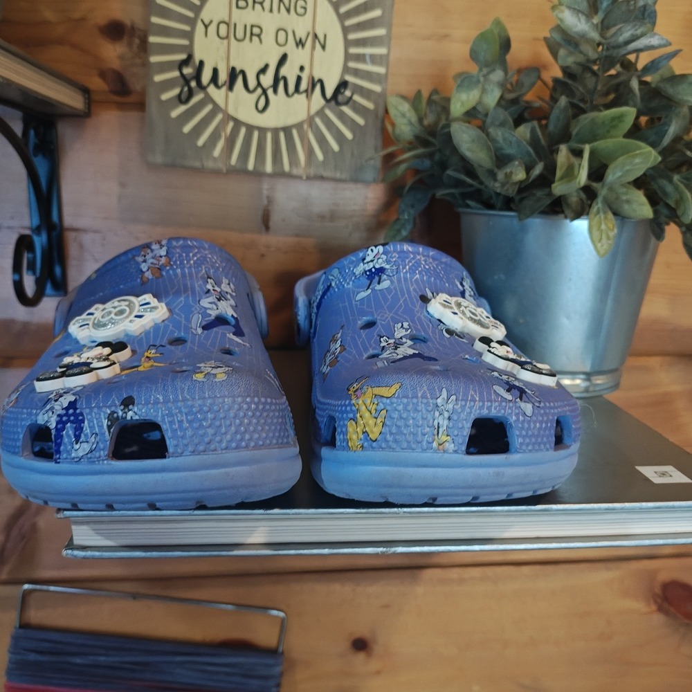 Crocs Disney 100th Anniversary Clogs Mickey Mouse Lavender Shoes W6/M4 Purple - Picture 4 of 6